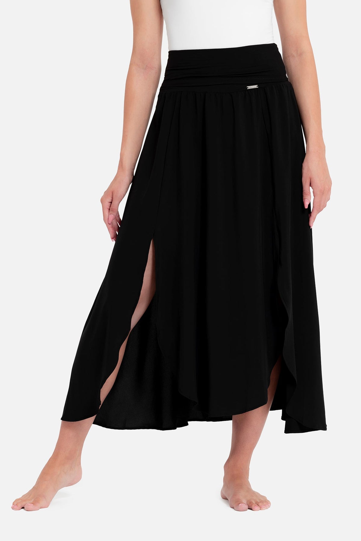 Falda-Vestido Convertible Negra para Mujer diseño elegante