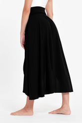 Falda-Vestido Convertible Negra para Mujer prenda 2 en 1