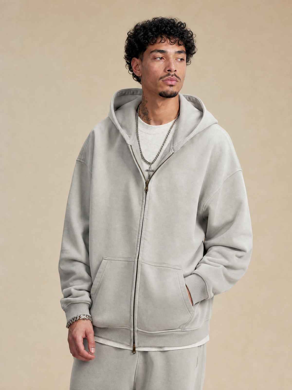 Sudadera Full-Zip Vintage Heavyweight 360 GSM para Hombre vista trasera