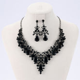 Conjunto de Collar y Pendientes de Hojas y Gotas para cena