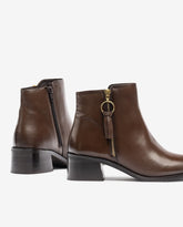 Botines Chelsea Zip Marrón Chocolate para Mujer estilo clásico
