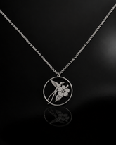 Colgante Golden Hummingbird para Mujer elegante