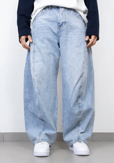Jeans Balloon Fit Oversize para Mujer vista frontal