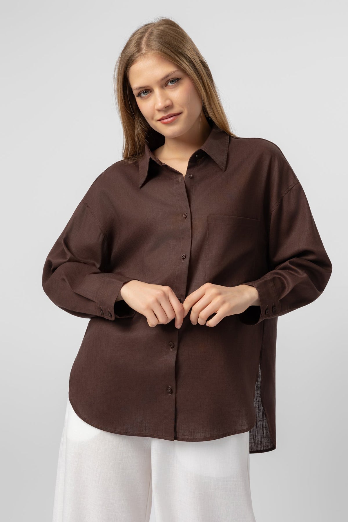 Camisa Oversize Marrón para Mujer elegante