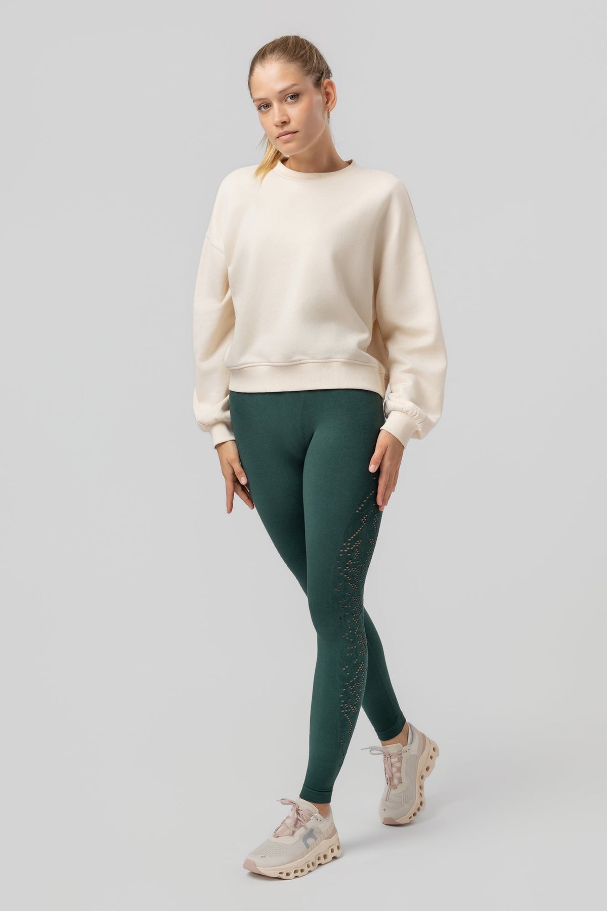 Leggings Verde Esmeralda con Detalle Perforado para Mujer deportivos