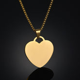 Collar de Corazón Unisex de Acero Inoxidable vista frontal