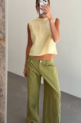 Top Amarillo de Punto con Botones para Mujer vista frontal